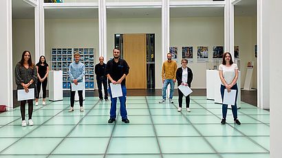 Azubis der Zimmer Group bestehen Abschluss-Prüfung